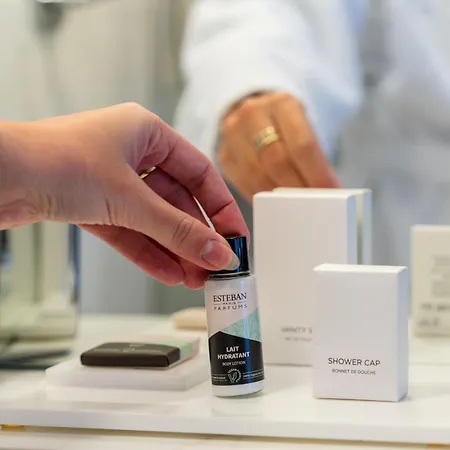 ホテル Le 7 Eiffel By Malone パリ