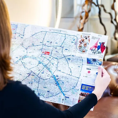 Le 7 Eiffel By Malone パリ