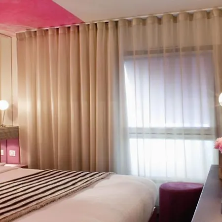Hotel Le 7 Eiffel By Malone Parigi