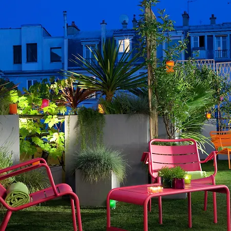 Le 7 Eiffel By Malone Hotel