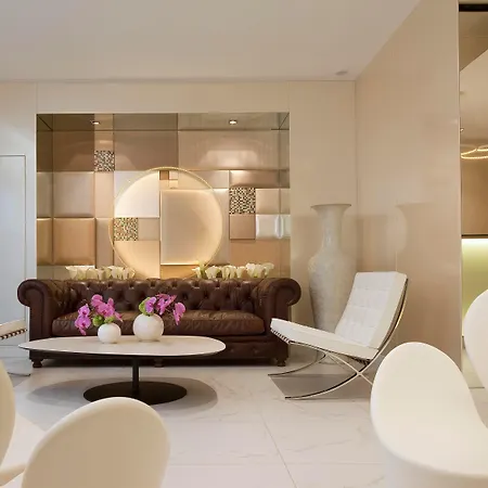 Le 7 Eiffel By Malone Hotel 4*