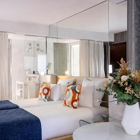 Le 7 Eiffel By Malone Hotel Paris