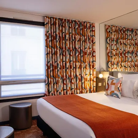 Le 7 Eiffel By Malone Hotel 4*