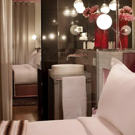 Le 7 Eiffel By Malone Hotel 4*