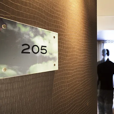 Le 7 Eiffel By Malone 4*