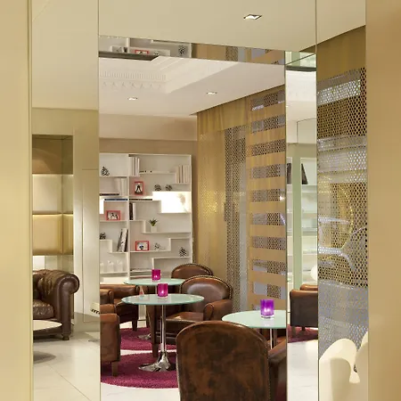 Le 7 Eiffel By Malone Hotel Paris