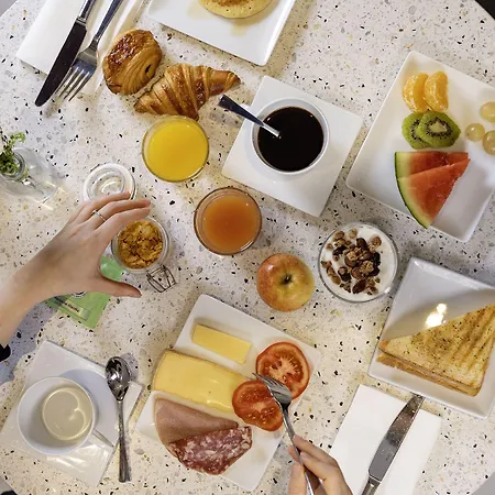 Hotel Le 7 Eiffel By Malone Paris