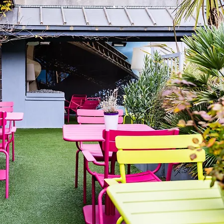 Hotel Le 7 Eiffel By Malone