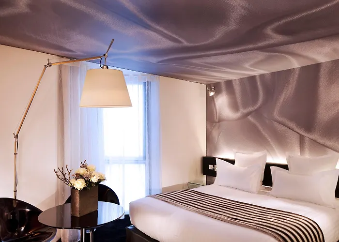 Hotel Le 7 Eiffel By Malone