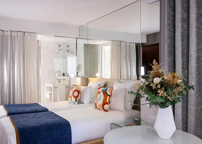 Le 7 Eiffel By Malone Hotel Parijs