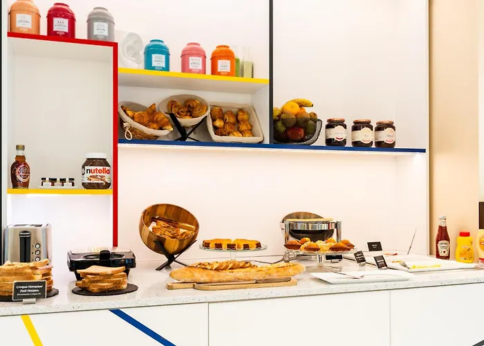 Le 7 Eiffel By Malone Hotel