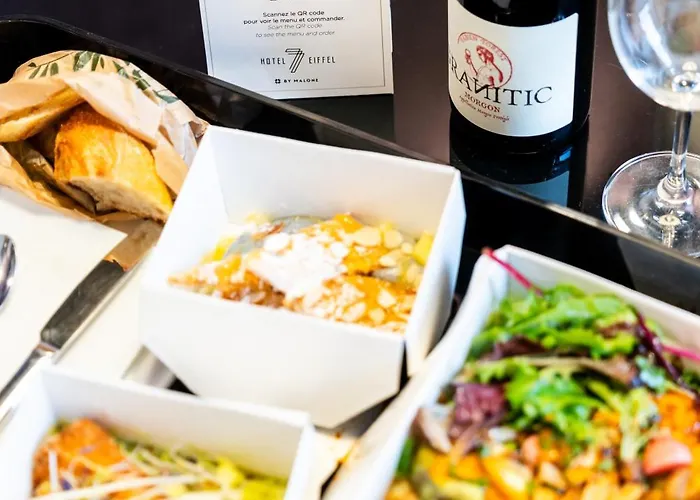 Le 7 Eiffel By Malone Hotel Parijs