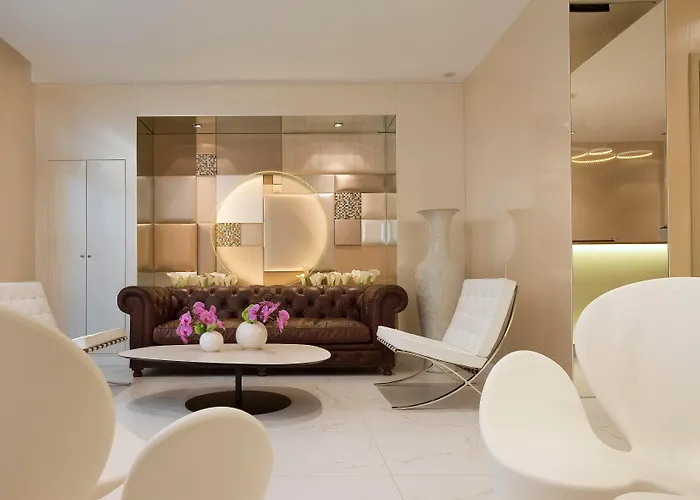 Le 7 Eiffel By Malone Hotel 4*