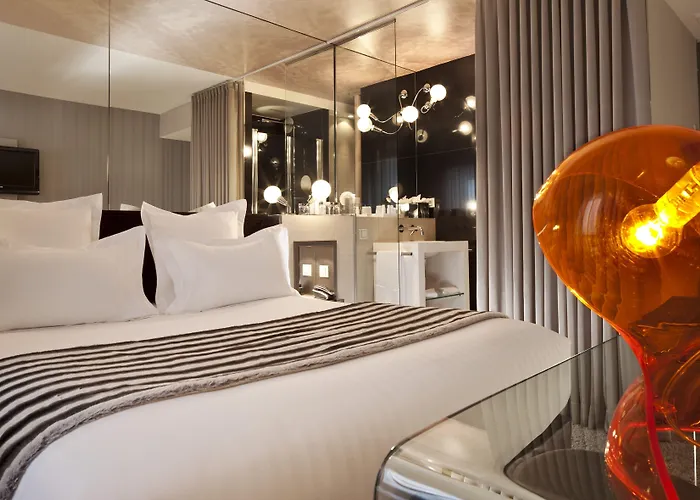 Le 7 Eiffel By Malone Parigi