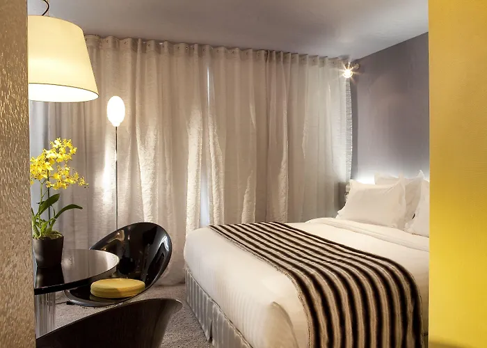 Le 7 Eiffel By Malone 4*