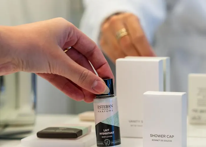 Hotel Le 7 Eiffel By Malone Parigi