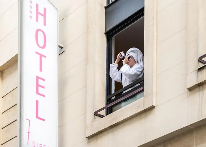 Le 7 Eiffel By Malone Hotel Parigi